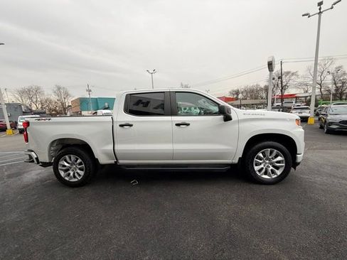 Used 2022 Chevrolet Silverado 1500 Custom image 8