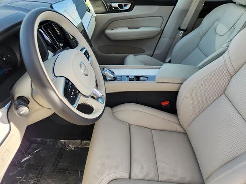 New 2026 Volvo XC60 B5 Ultra w/ Protection Package Premier image 3