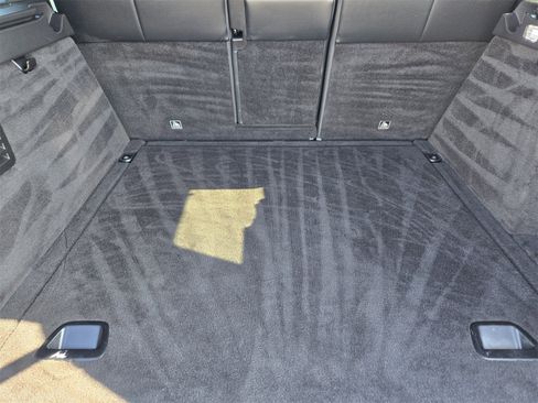 Used 2022 Land Rover Range Rover Sport HSE Silver Edition image 31