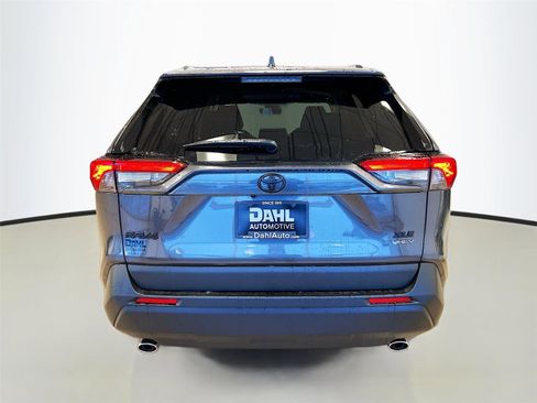 New 2025 Toyota RAV4 XLE image 4