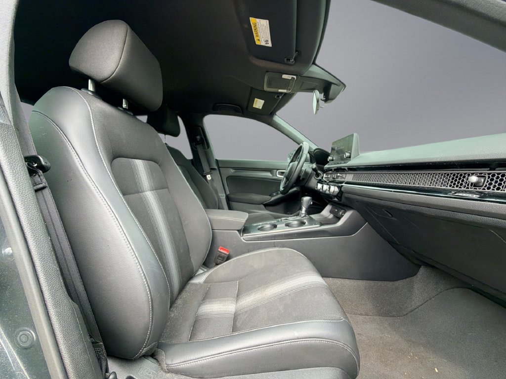 Used 2024 Honda Civic Sport image 16