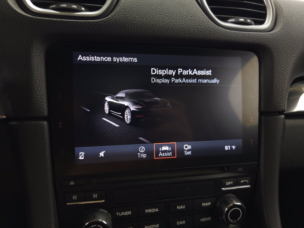 Used 2019 Porsche 718 Boxster RWD image 21