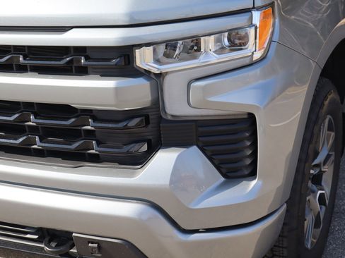 Used 2024 Chevrolet Silverado 1500 RST AWD/4WD image 11