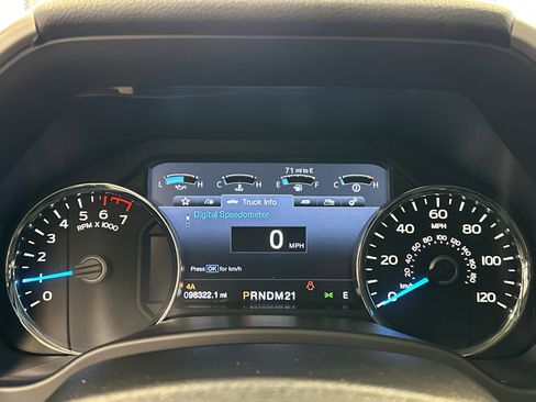 Used 2017 Ford F150 Lariat w/ Equipment Group 502A Luxury image 39