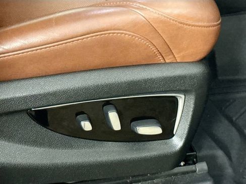 Used 2020 Cadillac Escalade Luxury image 52