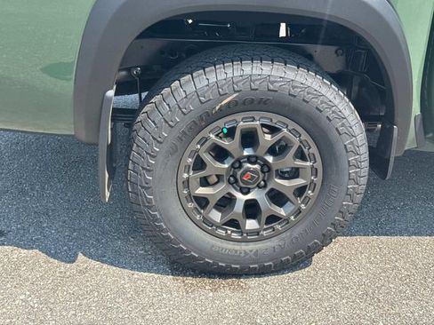 New 2026 Nissan Frontier PRO-4X w/ Pro Premium Package AWD/4WD image 11