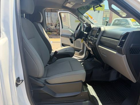 Used 2020 Ford F250 XL w/ Power Equipment Group RWD image 12