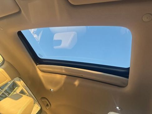 Used 2023 Honda HR-V EX-L image 24