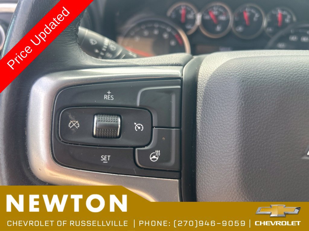 Used 2022 Chevrolet Silverado 1500 LT AWD/4WD image 14
