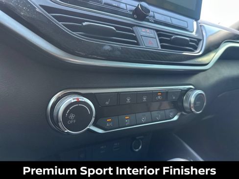 Certified 2023 Nissan Altima 2.5 SR w/ SR Premium Package AWD/4WD image 19