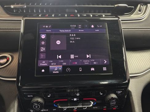 Used 2024 Jeep Grand Cherokee Laredo X w/ Luxury Tech Group I RWD image 26