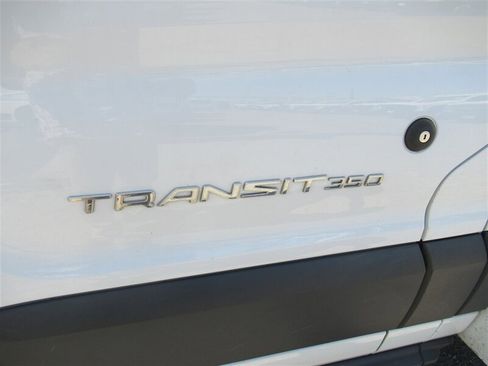 Used 2017 Ford Transit 350 138 w/ Interior Upgrade Package image 27
