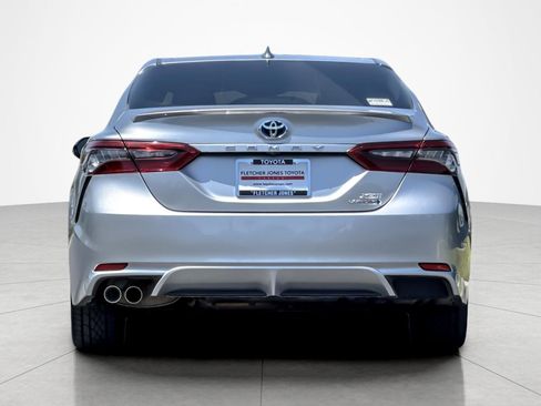 Certified 2022 Toyota Camry XSE FWD image 4