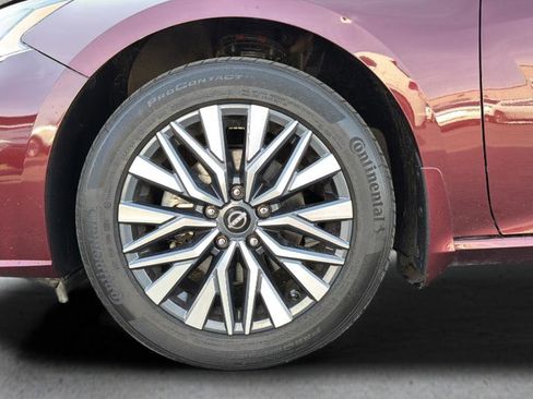 Certified 2024 Nissan Altima 2.5 SV AWD/4WD image 14