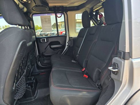 Used 2020 Jeep Wrangler Unlimited Rubicon w/ LED Lighting Group AWD/4WD image 6