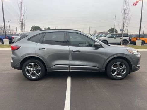 Certified 2023 Ford Escape ST-Line Select w/ Tech Pack #1 image 4