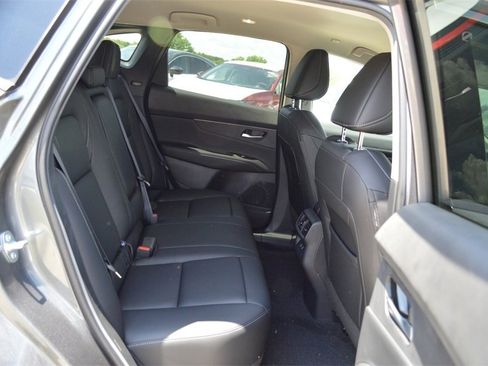 New 2025 Nissan Murano SV image 17