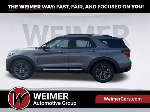 Used 2025 Ford Explorer Active w/ Active Comfort Package AWD/4WD image 8