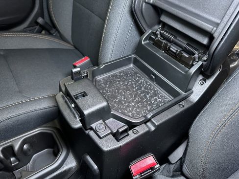 New 2026 Jeep Gladiator Sport image 28