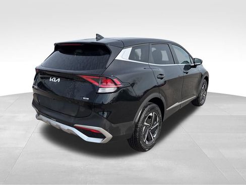 Certified 2023 Kia Sportage LX image 7