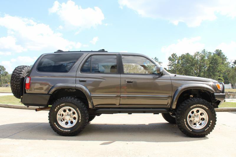 Used 1998 Toyota 4Runner Limited AWD/4WD image 19