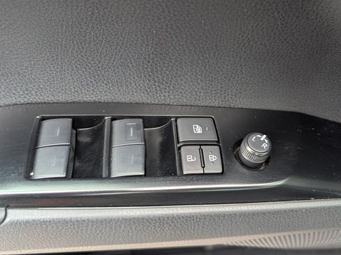 Used 2026 Toyota Camry LE FWD image 19