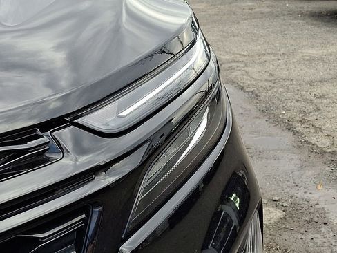 Used 2024 Chevrolet Equinox RS image 35