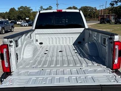 New 2025 Ford F350 Platinum AWD/4WD image 8