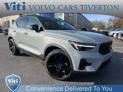 New 2026 Volvo XC40 B5 Ultra w/ Protection Package Premier