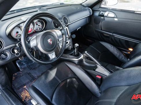 Used 2008 Porsche Cayman S image 2