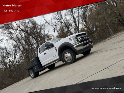 Used 2019 Ford F550 4x4 SuperCab Super Duty image 1