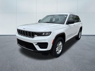 Certified 2023 Jeep Grand Cherokee Laredo w/ Luxury Tech Group I AWD/4WD video 2
