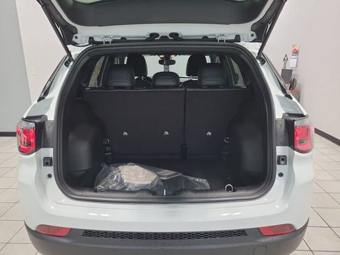 New 2026 Jeep Compass Latitude AWD/4WD image 7