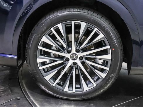 Used 2023 Lexus RX 350 Premium Plus w/ Cold Area Package FWD image 9