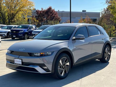 New 2026 Hyundai Ioniq 5 SE image 5