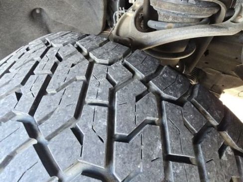 Used 2021 GMC Sierra 1500 Elevation w/ Preferred Package image 16