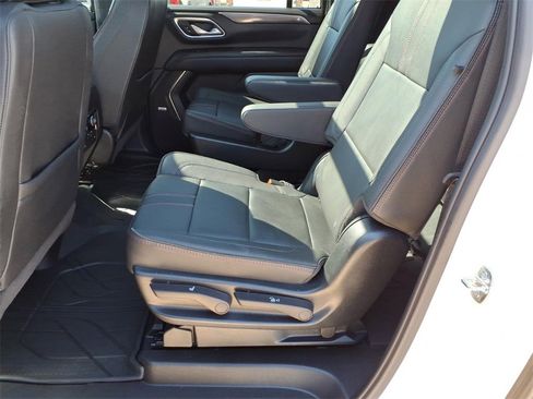 Certified 2024 Chevrolet Suburban RST w/ Luxury Package image 13