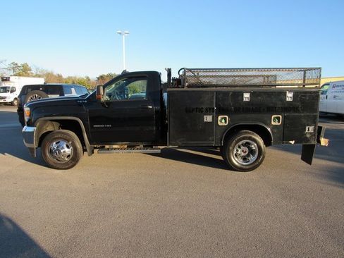 Used 2015 GMC Sierra 3500 SLE w/ SLE Preferred Package image 2