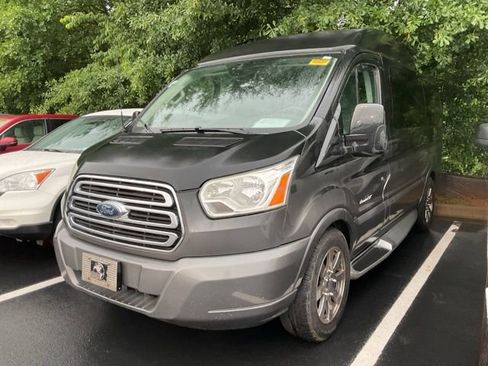 Used 2015 Ford Transit 150 130 Low Roof w/ Exterior Upgrade Package RWD image 9