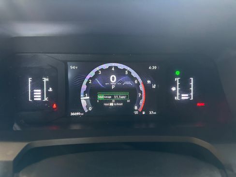 Used 2025 Toyota 4Runner SR5 RWD image 20