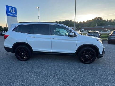 Used 2022 Honda Pilot Special Edition image 3