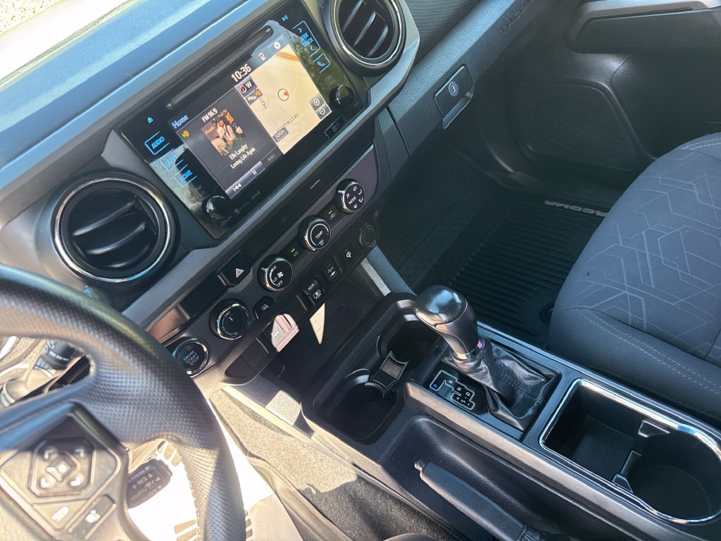 Used 2019 Toyota Tacoma TRD Off-Road AWD/4WD image 15