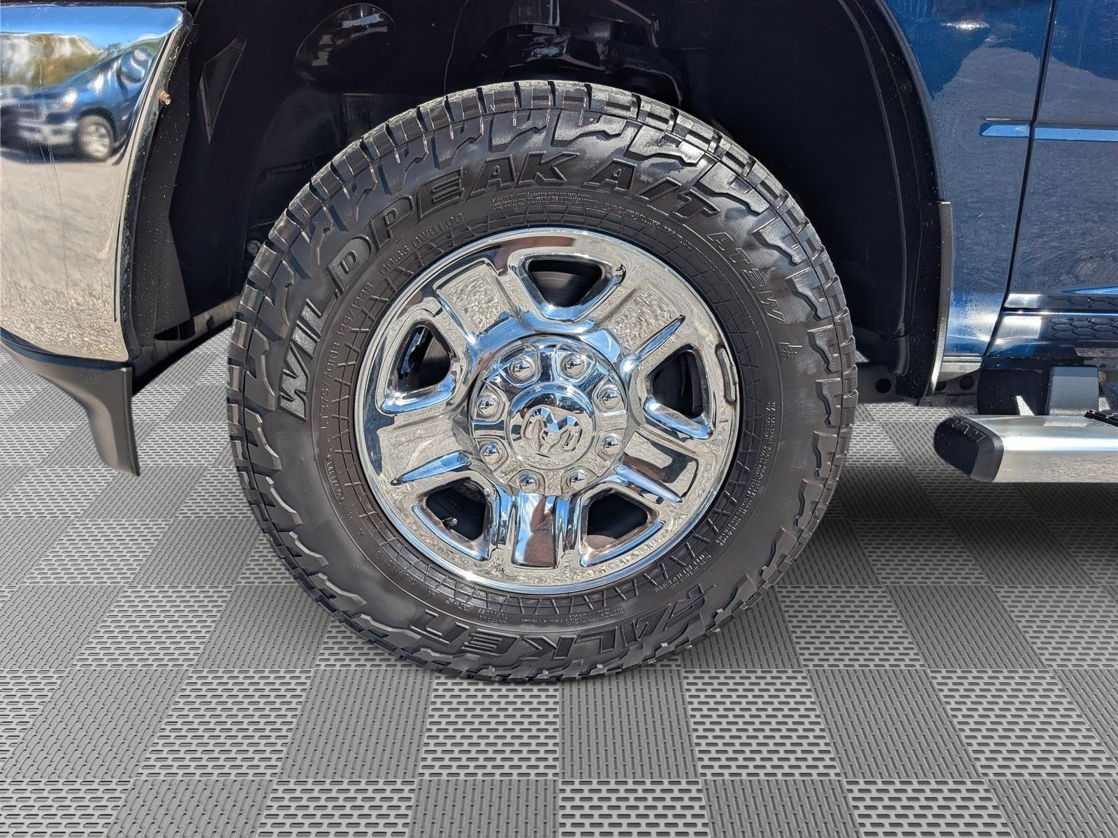 Used 2022 RAM 2500 Tradesman AWD/4WD image 9