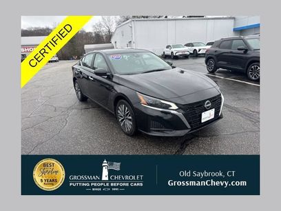 Used 2024 Nissan Altima 2.5 SV