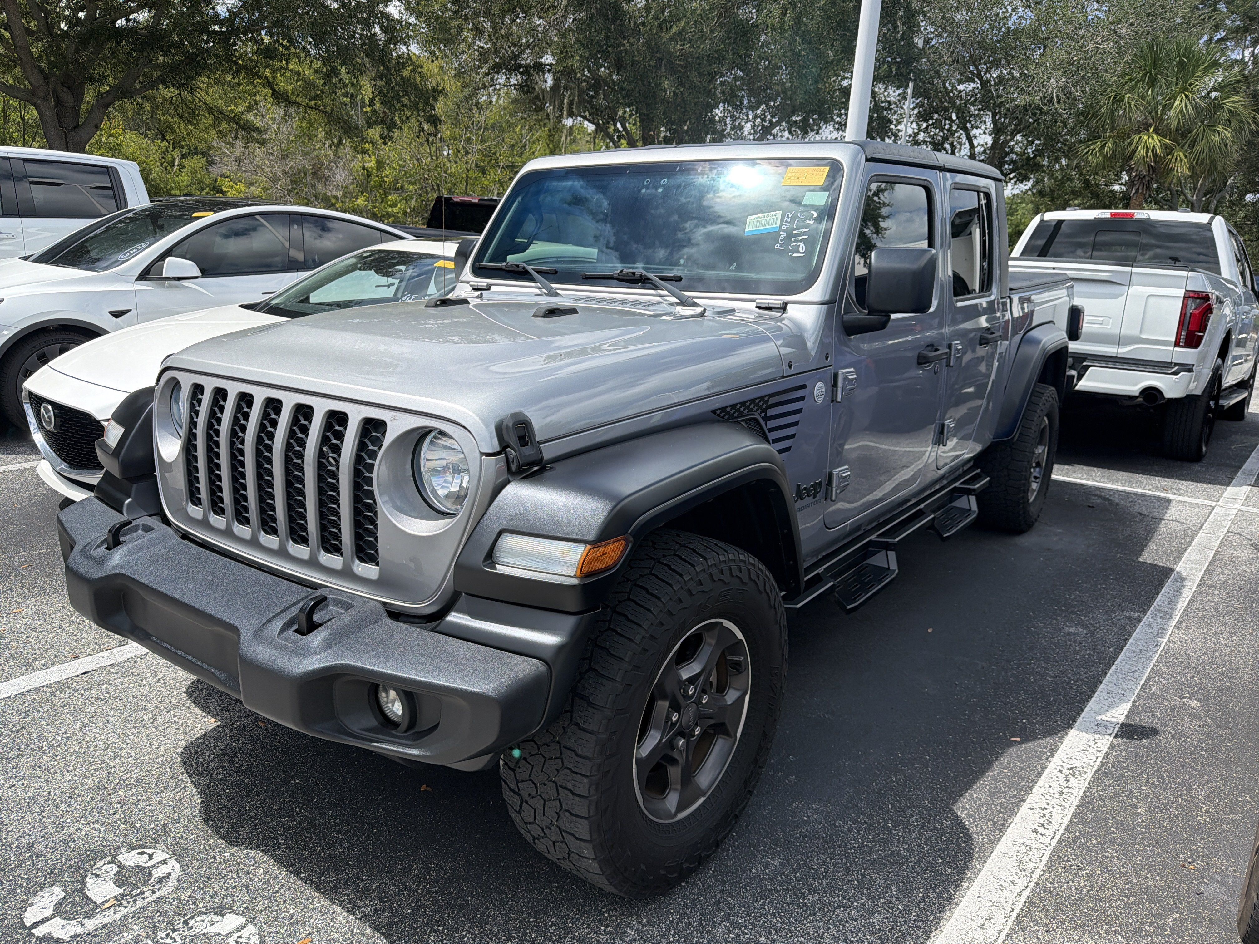 Used 2020 Jeep Gladiator Sport w/ Quick Order Package 24S AWD/4WD image 3