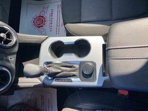 Used 2025 Chevrolet Blazer LT image 24