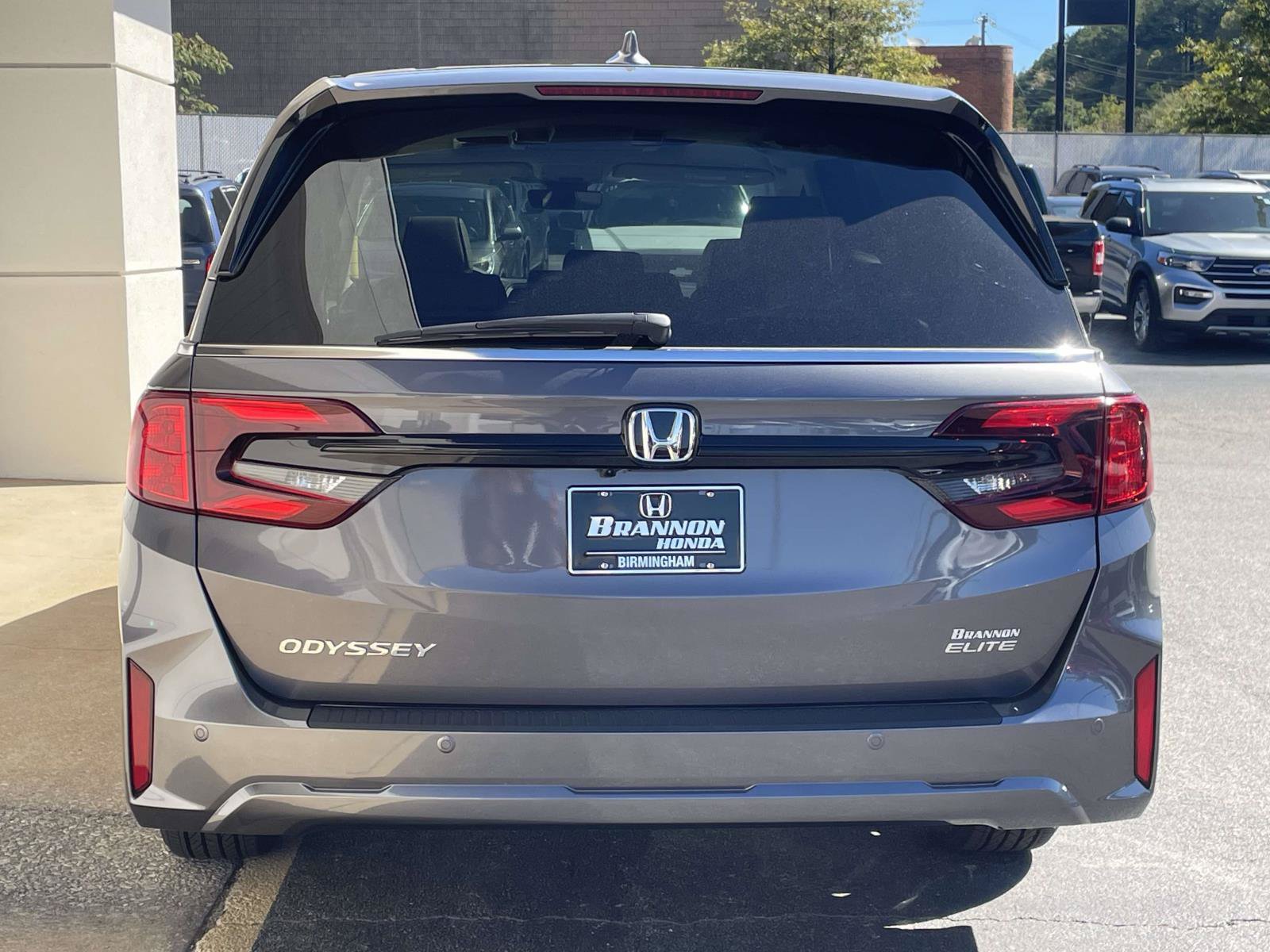 New 2027 Honda Odyssey Elite image 14