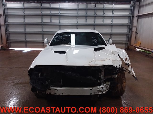 Used 2018 Dodge Challenger SXT w/ Blacktop Package RWD image 5