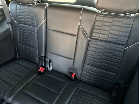 Certified 2023 Cadillac Escalade V AWD/4WD image 11