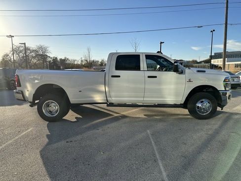 New 2026 RAM 3500 Tradesman image 5